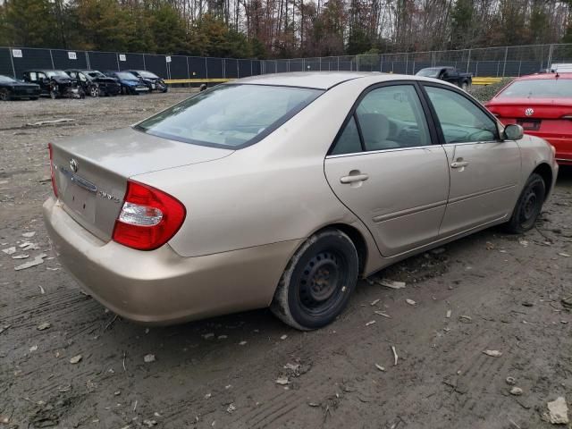 2004 Toyota Camry LE