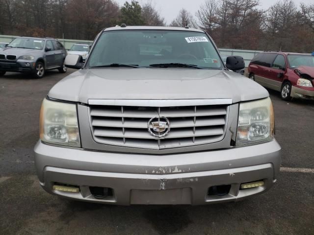 2004 Cadillac Escalade Luxury