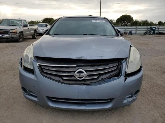 2010 Nissan Altima Base