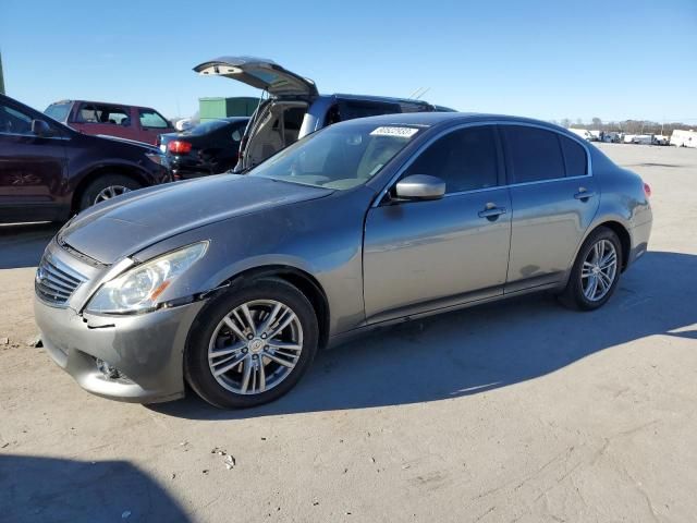 2013 Infiniti G37