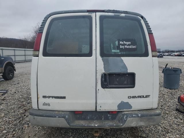 2000 Chevrolet Express G2500