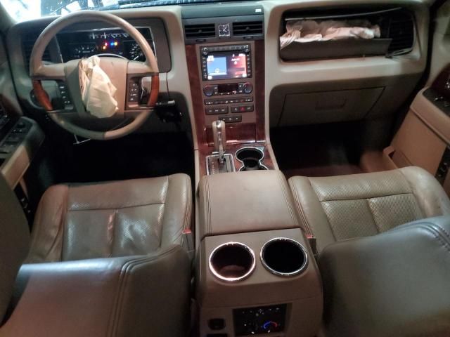 2011 Lincoln Navigator L