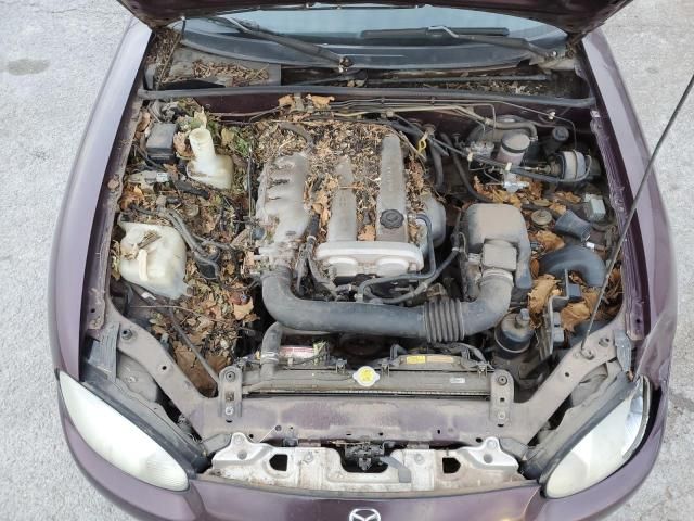 2000 Mazda MX-5 Miata Base