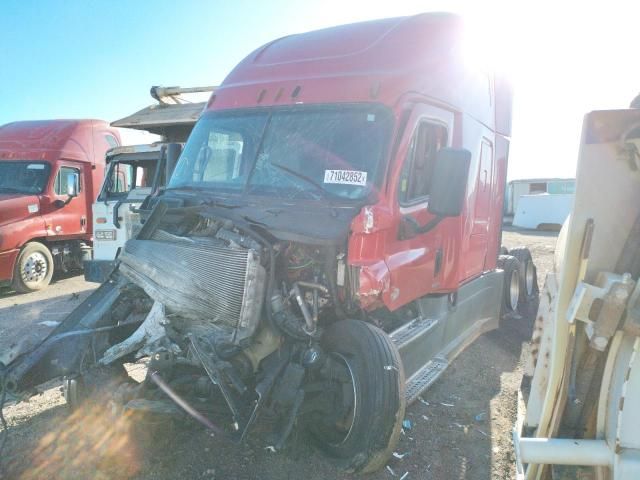 2017 Freightliner Cascadia 125