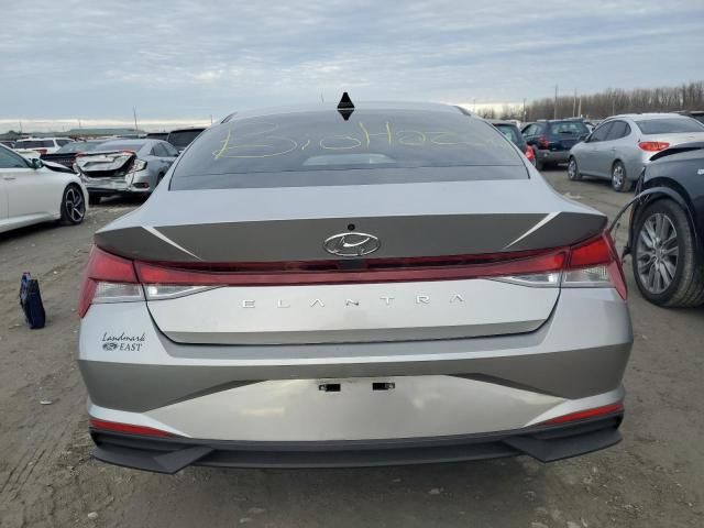 2021 Hyundai Elantra SE