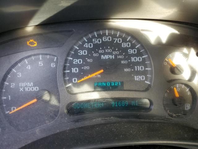 2004 GMC Sierra K2500 Heavy Duty