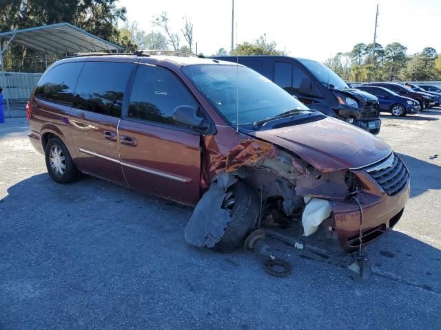 2007 Chrysler Town & Country Touring