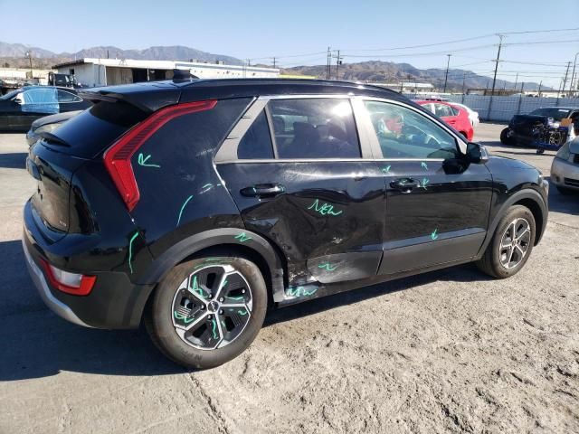 2023 KIA Niro EX