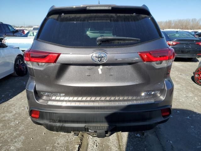 2019 Toyota Highlander SE