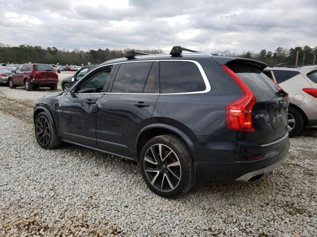 2021 Volvo XC90 T6 Momentum