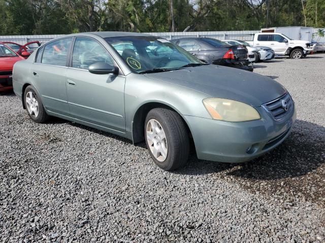 2004 Nissan Altima Base