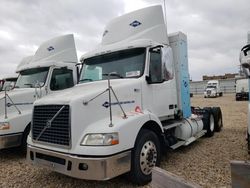 Salvage trucks for sale at Grand Prairie, TX auction: 2014 Volvo VN VNM