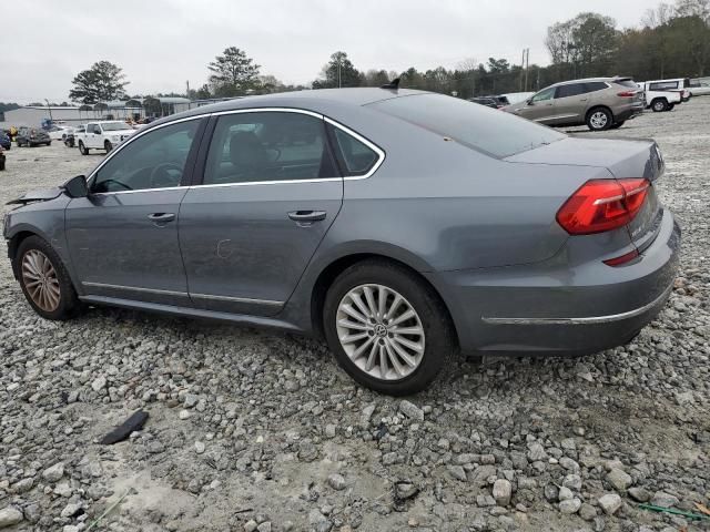 2016 Volkswagen Passat SE