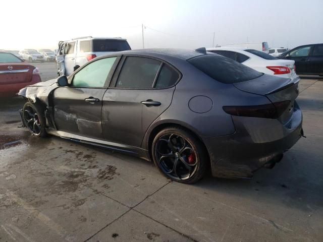 2017 Alfa Romeo Giulia Quadrifoglio