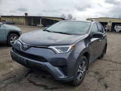 Vehiculos salvage en venta de Copart Marlboro, NY: 2017 Toyota Rav4 LE