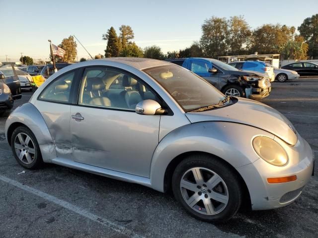 2006 Volkswagen New Beetle 2.5L Option Package 1