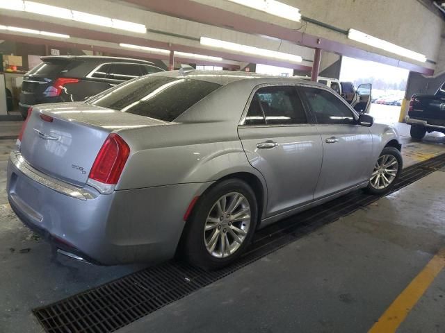 2016 Chrysler 300C