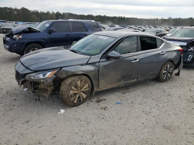 2021 Nissan Altima SV