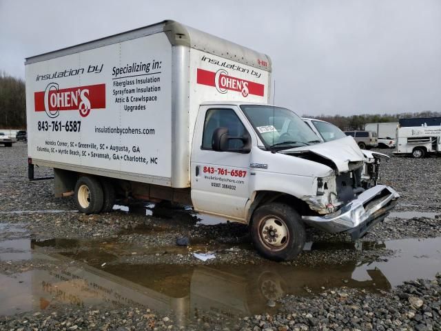 2019 Ford Econoline E350 Super Duty Cutaway Van