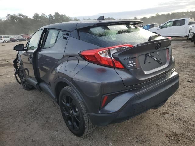 2022 Toyota C-HR XLE