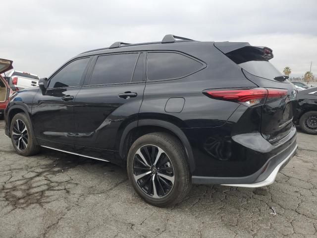 2021 Toyota Highlander XSE