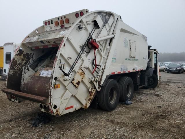 2012 Mack 600 LEU600