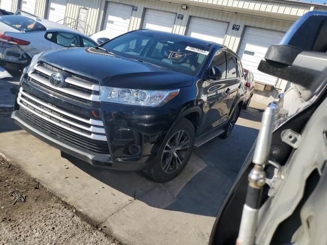 2019 Toyota Highlander LE