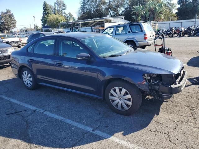 2013 Volkswagen Passat S