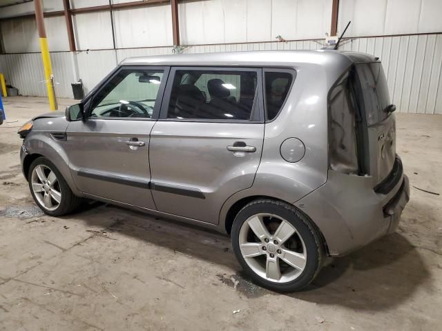 2011 KIA Soul +