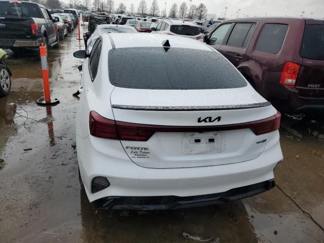 2022 KIA Forte GT Line