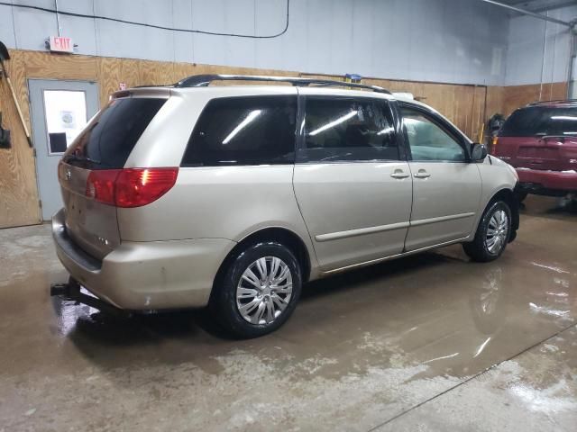 2006 Toyota Sienna LE