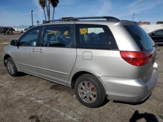 2005 Toyota Sienna CE