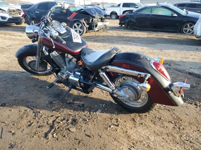 2004 Honda VT750 CA