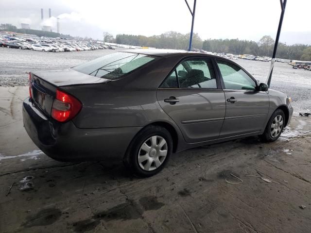 2004 Toyota Camry LE