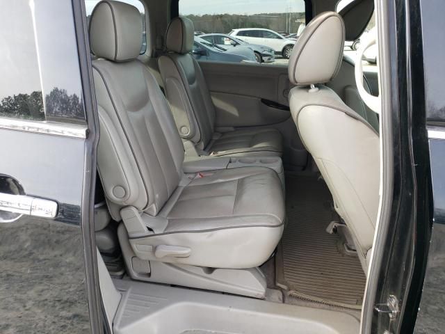 2013 Nissan Quest S