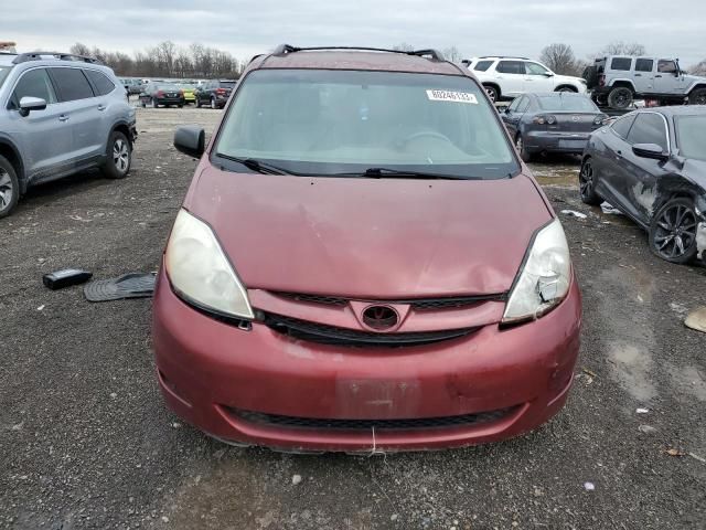 2009 Toyota Sienna CE