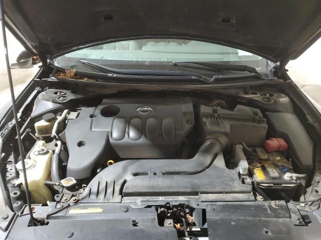 2011 Nissan Altima Base