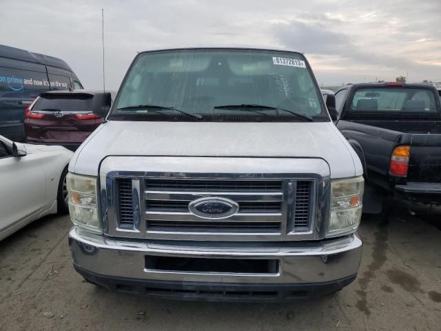 2009 Ford Econoline E350 Super Duty Wagon