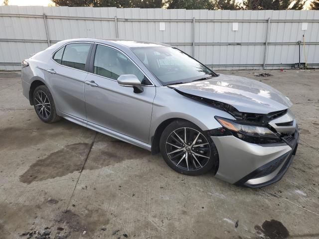 2023 Toyota Camry SE Night Shade