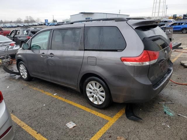 2011 Toyota Sienna LE