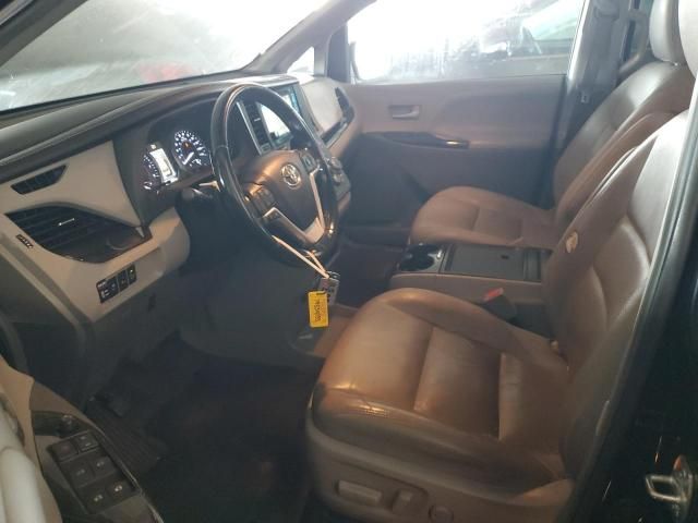 2015 Toyota Sienna XLE