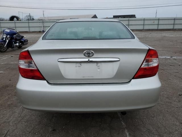 2004 Toyota Camry LE