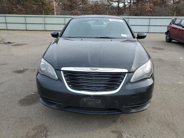 2013 Chrysler 200 Touring