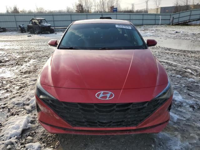 2021 Hyundai Elantra SE