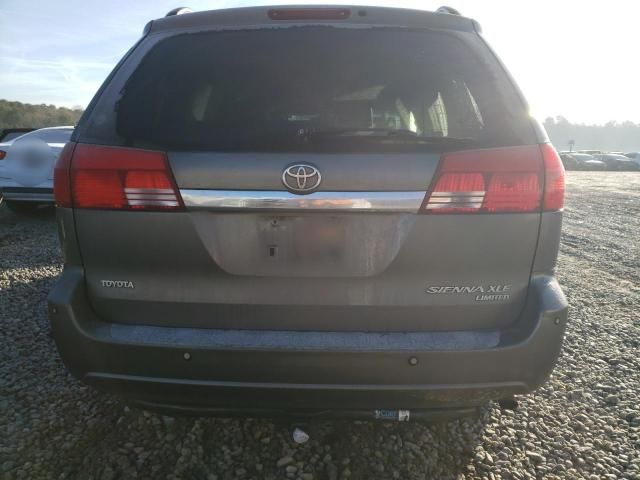 2005 Toyota Sienna XLE