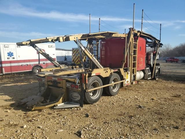 2017 Peterbilt 389