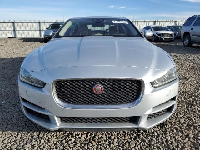 2017 Jaguar XE Prestige