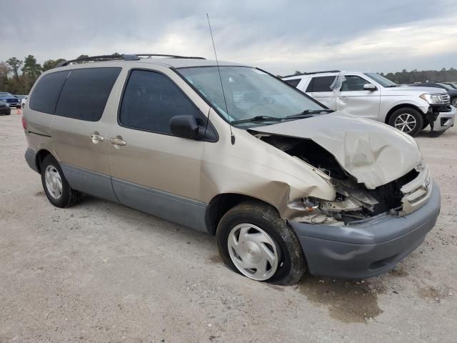 2001 Toyota Sienna CE