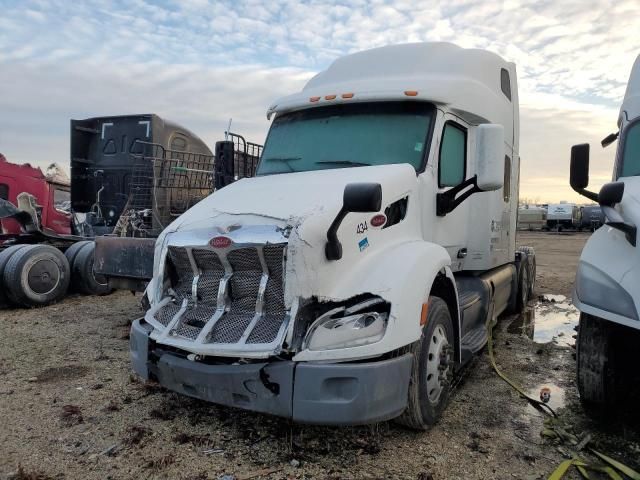 2019 Peterbilt 579