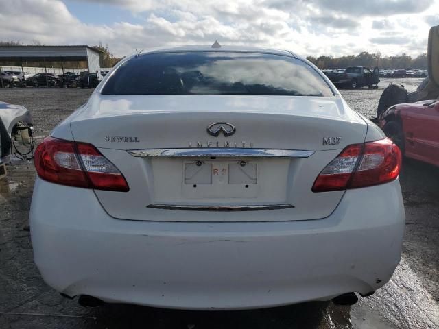 2011 Infiniti M37